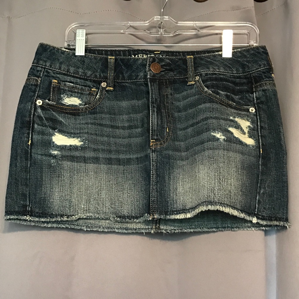 Last chance.  American Eagle denim shirt